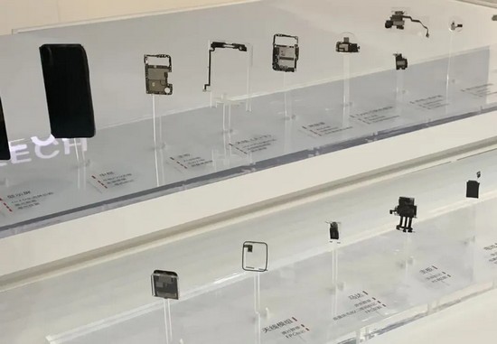 破局突圍！全球科技巨頭爭(zhēng)相布局，下一個(gè)萬億市場(chǎng)，湖北亮出兩張王牌，撬動(dòng)全局！